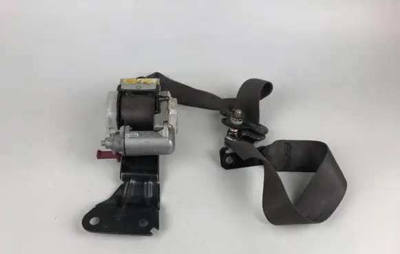 Subaru Outback Front seatbelt