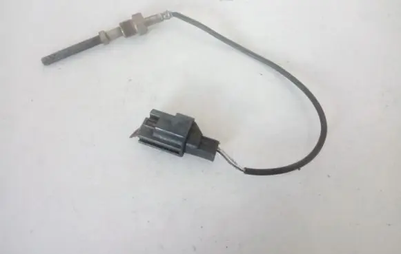 Volvo V70 Exhaust gas temperature sensor 30713739a
