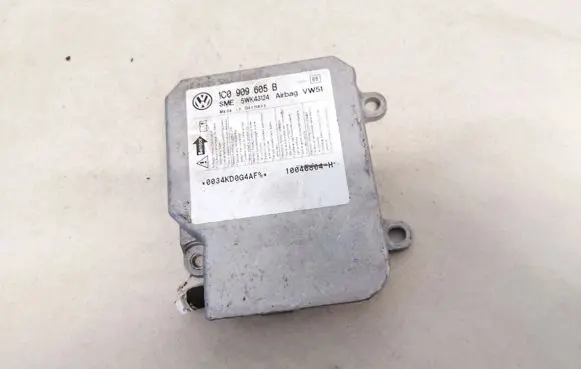 Volkswagen PASSAT B5.5 Airbag control unit/module 1c0909605b 5wk43124