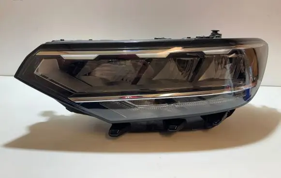 Volkswagen PASSAT B8 Headlight/headlamp 3G1941035P 90172734 8990VF26E6M