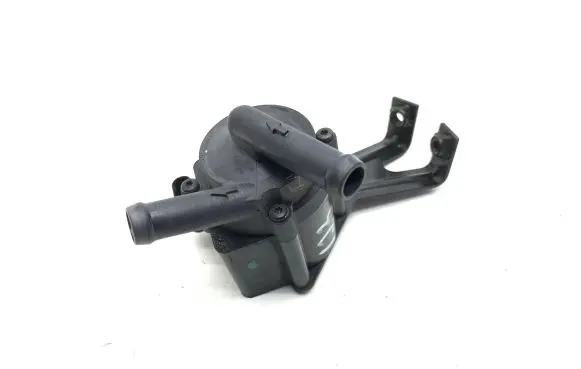 BMW 7 F01 F02 F03 F04 Electric auxiliary coolant/water pump 7629916 762991601