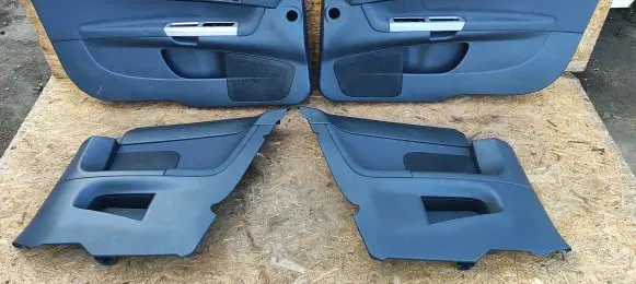 Volvo C30 Front door card panel trim 30661369