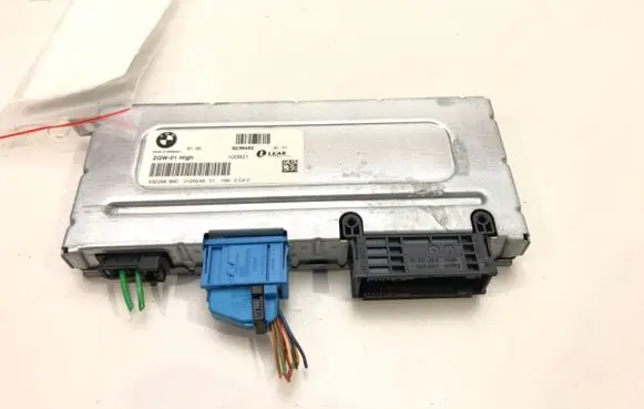 BMW 5 F10 F11 Gateway control module 9236462