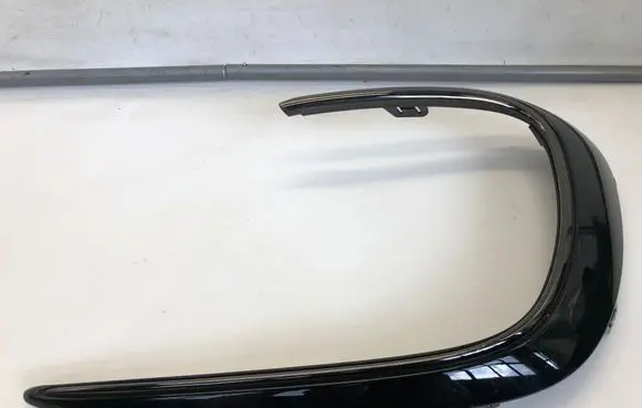 Mercedes-Benz EQS V297 Front bumper splitter molding A2978853402