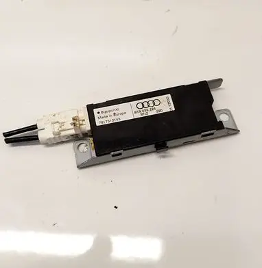 Audi A4 S4 B8 8K Antenna control unit 8K9035225