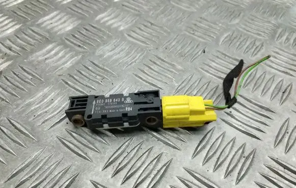 Audi A4 S4 B6 8E 8H Airbag deployment crash/impact sensor 8E0959643B