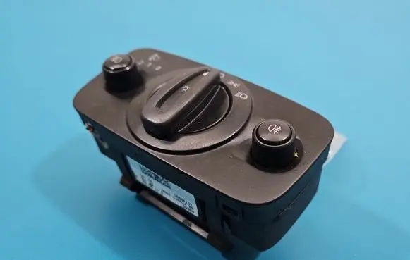 Ford Fiesta Light switch 8A6T13A024BB IMPRK1548181