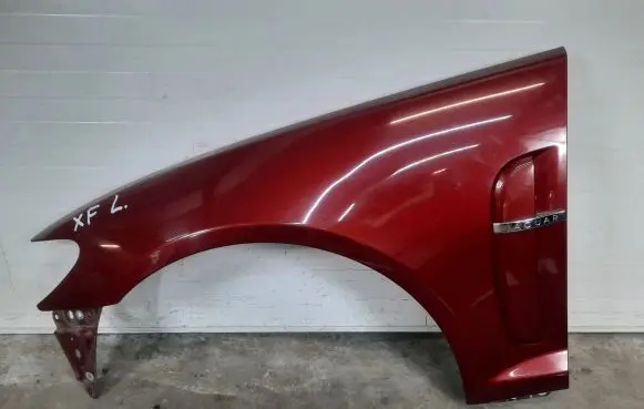 Jaguar XF X250 Fender