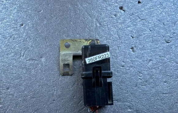 Nissan Patrol 260 Other relay 25230C9905