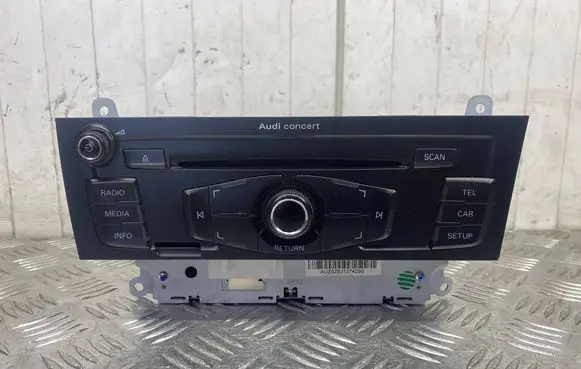 Audi A4 S4 B8 8K Radio/CD/DVD/GPS head unit 8T2035186P
