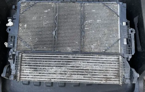 Volvo V60 Radiator set P31657360 32252295 32252575