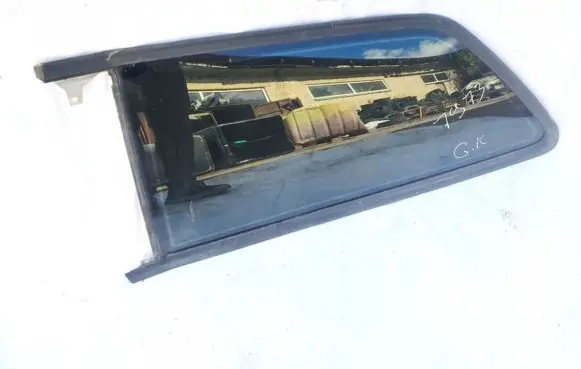 Audi A3 S3 8P Rear side window