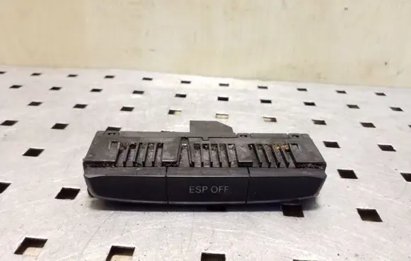 ESP (stability program) switch
