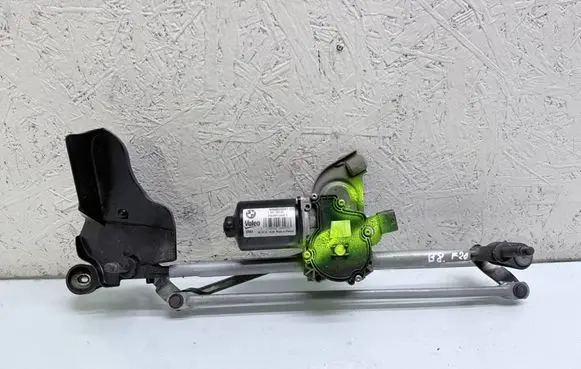 BMW 1 F20 F21 Front wiper linkage and motor 7267503 7239510
