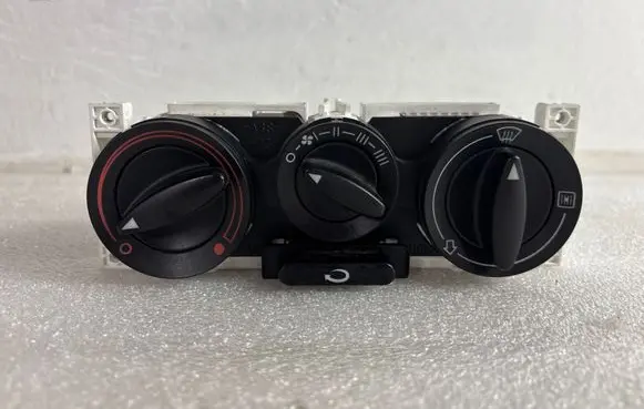 Audi A3 S3 8L Climate control unit 8L0819045A 654885K35 901510980000