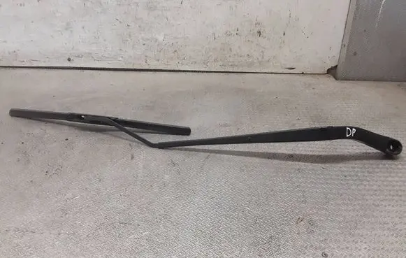 Opel Insignia A Windshield/front glass wiper blade 13227399
