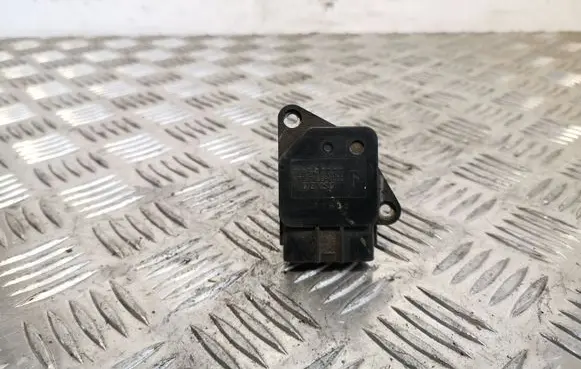 Mitsubishi L200 Mass air flow meter MR547077