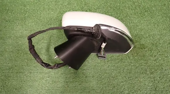 Volvo V60 Front door electric wing mirror