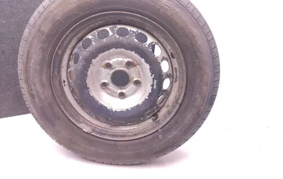 Volkswagen Caddy R15 spare wheel 2K0601027 154106