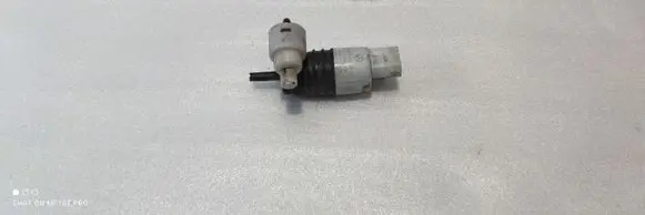 Mercedes-Benz GL X166 Windscreen/windshield washer pump A0998660021