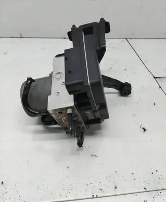 BMW X3 E83 ABS Pump 3424682 3424683