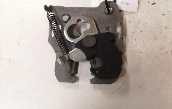 BMW 5 E60 E61 Seat back rest lock catch 7142262 9165862