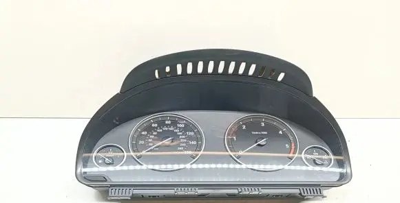 BMW 5 F10 F11 Speedometer (instrument cluster) 9249347