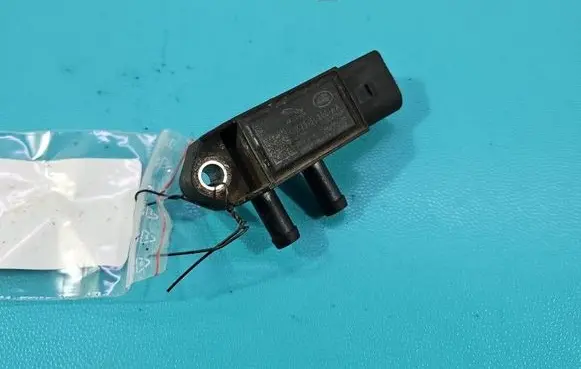 Land Rover Discovery Sport Exhaust gas pressure sensor GX735L200AA IMPRK1555105