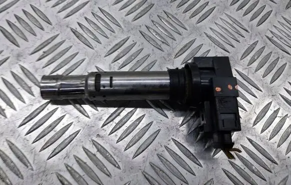 Skoda Fabia Mk1 (6Y) Spark distributor 0040102030