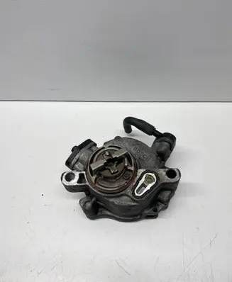 Volvo V60 Vacuum pump 9684786780
