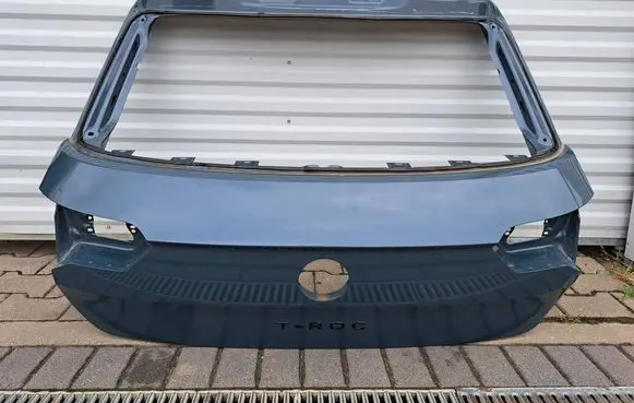 Volkswagen T-Roc Truck tailgate 2GA827159
