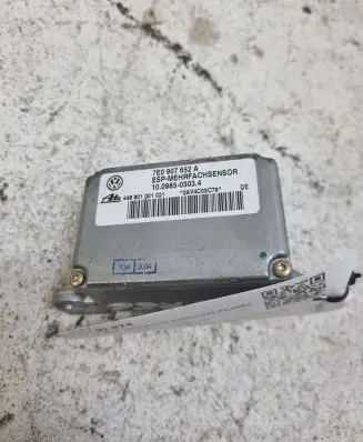 Volkswagen Touareg I ESP acceleration yaw rate sensor 7E0907652A