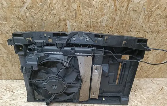Peugeot 208 Radiator support slam panel