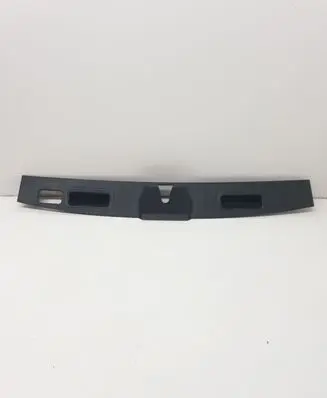 Mercedes-Benz ML W164 Tailgate trim A1647400030