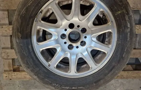 R16 alloy rim