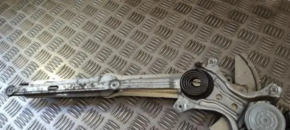 Toyota Previa (XR30, XR40) II Sliding door window regulator with motor