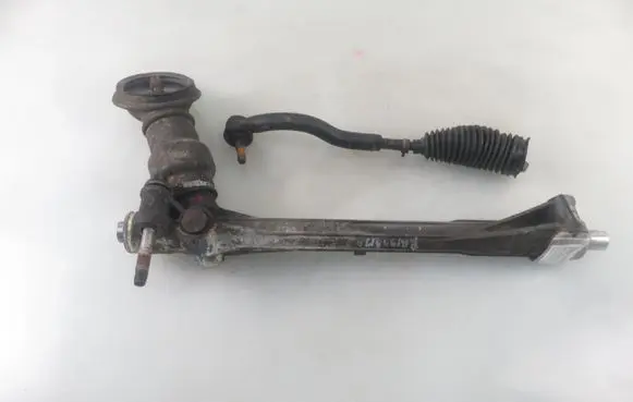Toyota RAV 4 (XA30) Steering rack NSK0031