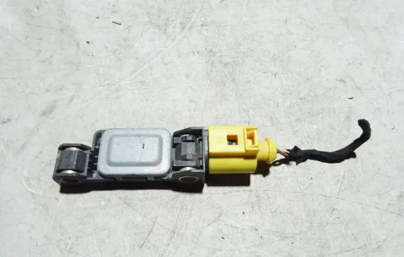 Audi A6 S6 C5 4B Airbag deployment crash/impact sensor 4B0959643C