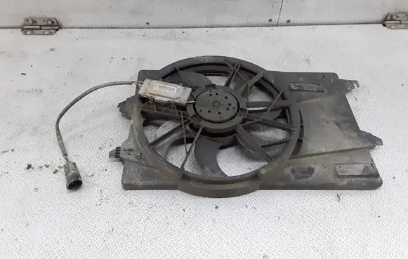 Ford Mondeo Mk III Electric radiator cooling fan 0130303923