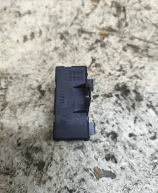 Volvo V70 Seat heating relay 9442947 200000