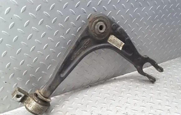 Citroen C5 Front lower control arm/wishbone 7AAA07 0852844 462DAJR3NF
