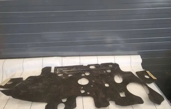 Tesla Model X Trunk/boot lower side trim panel 