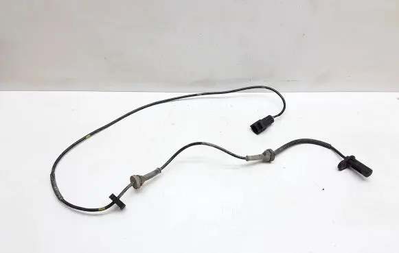 Volvo XC90 ABS brake wheel speed sensor 30682478