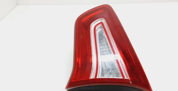 KIA Sportage Tailgate rear/tail lights R924063W0