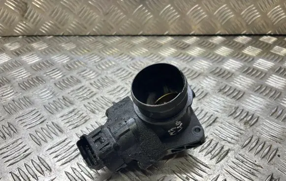Mazda 3 I Throttle valve 9643836980