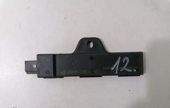 BMW 3 F30 F35 F31 Keyless system antenna 9220832
