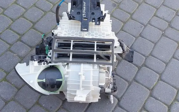 Citroen C3 Picasso Interior heater climate box assembly 96808300XT