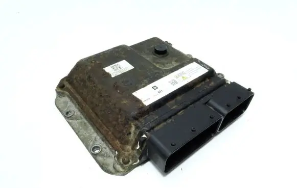 Opel Astra J Engine control unit/module 55590157 D08002 MB2758008126