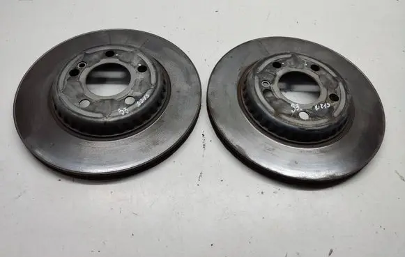 Mercedes-Benz E W213 Rear brake disc A0004231812
