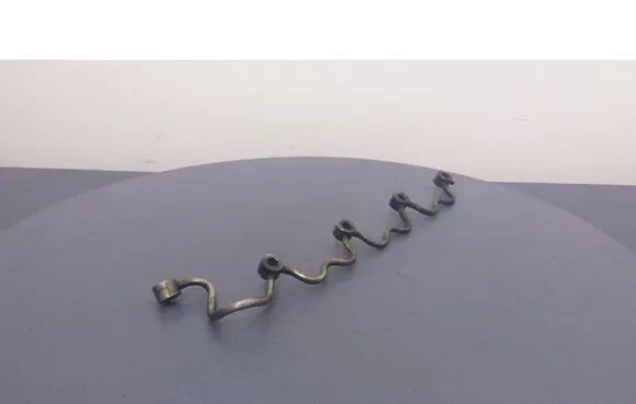 Toyota Avensis T220 Fuel line pipe 
